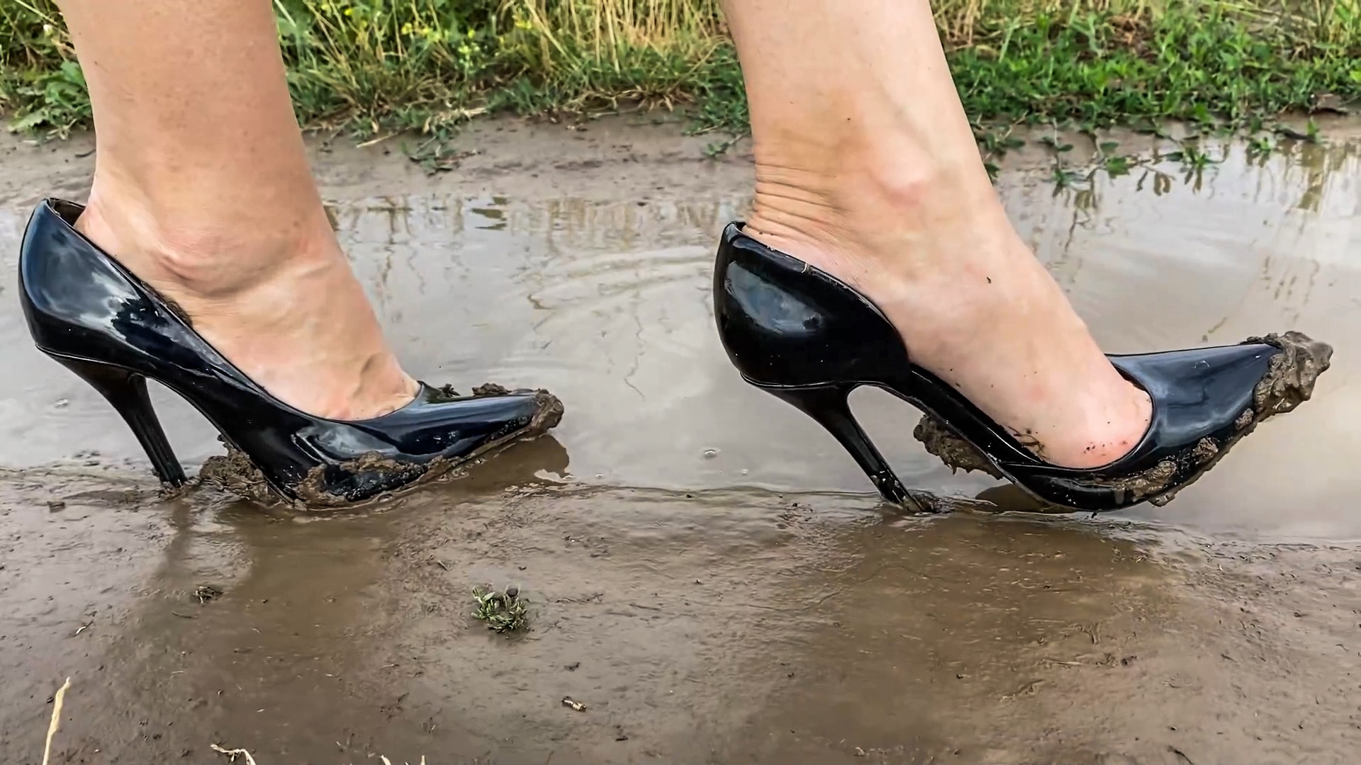 Porn Black High Heel Shoes - Porn Shoes and Booties in the Mud (60 photos) - motherless porn pics