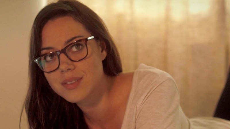 Obri Plaza with glasses