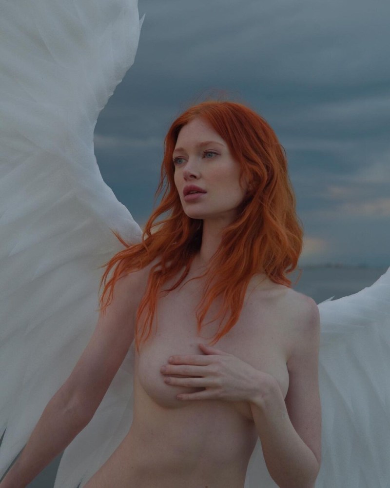 Angelina Michelle Red Naked