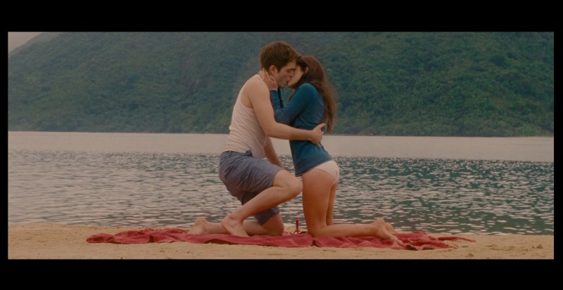 Bella and Edward on the island of Esm