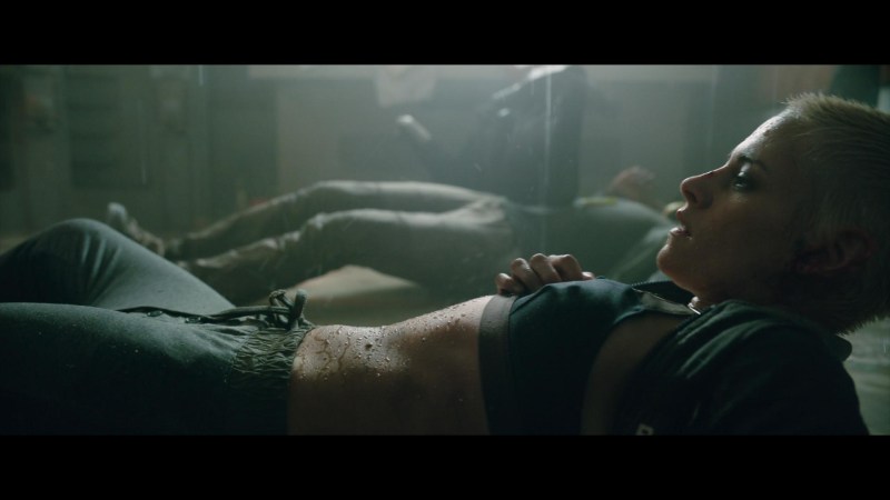 Kristen Stewart Underwater