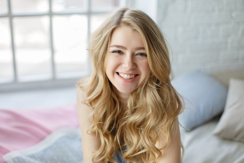 The angle of introduction of the needle with intradermal injection, in degrees