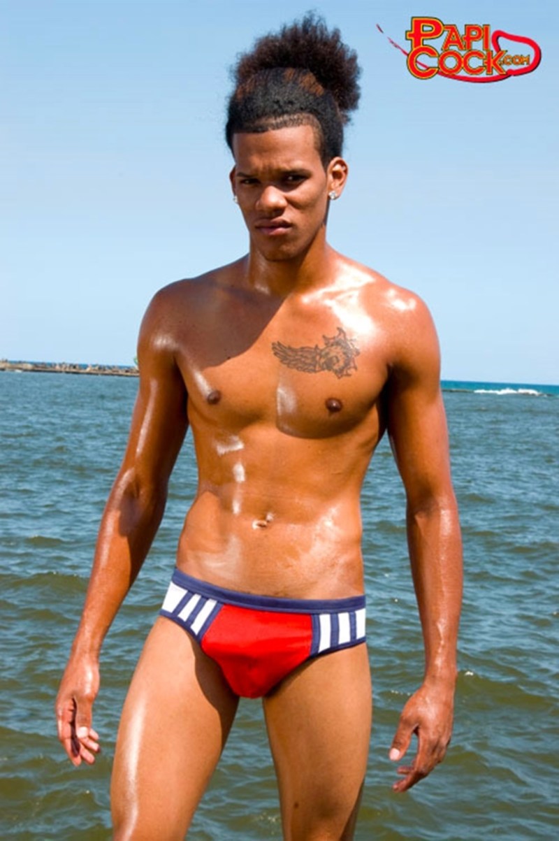 Handy with long curly hair