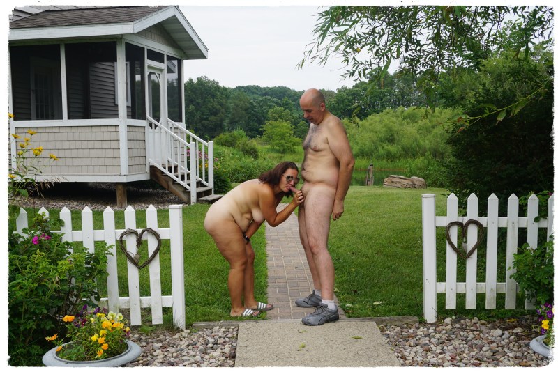 Naked wives have fun