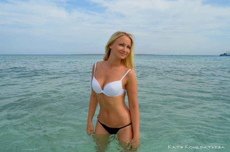 Laura Jade in a leather jacket