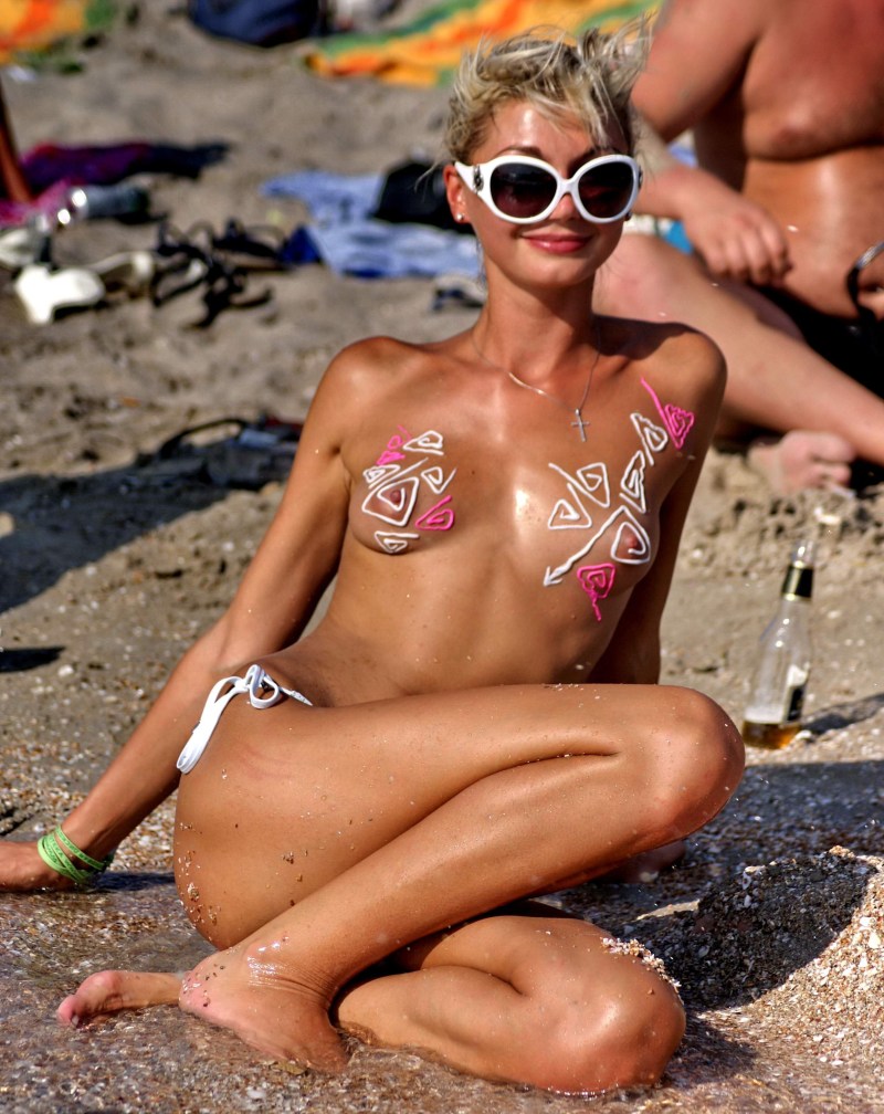 Girls on the beaches of Kazantip Nude
