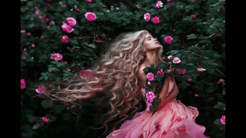 Svetlana Bilyalova in a dress