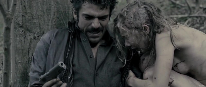 Geraldin Martino in the film Novice