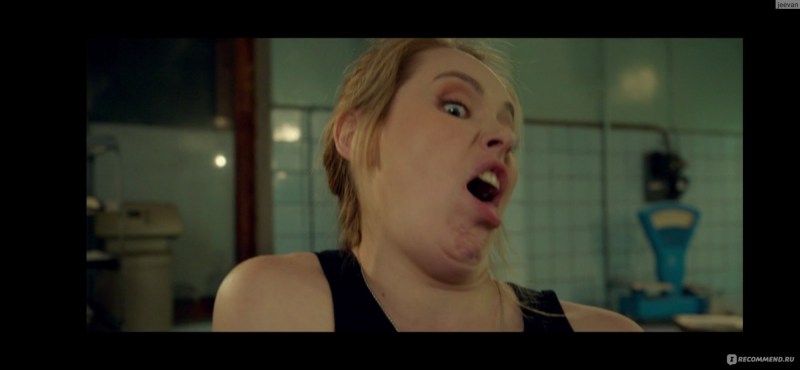 Naked Lera Kudryavtseva on the beach