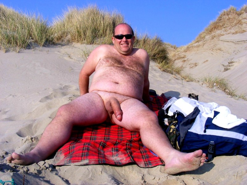 Japanese mature nudist men