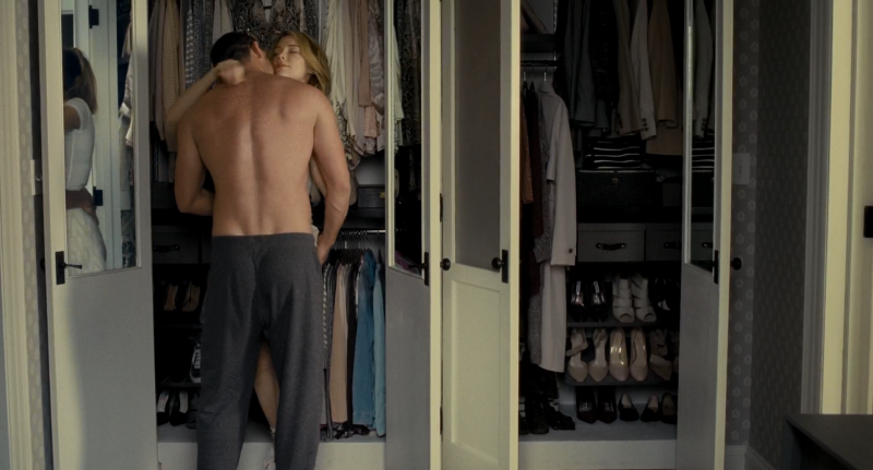 Luke Evans Girl on the train Scene