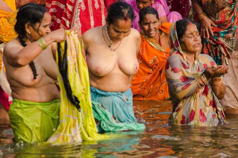 Indian women swim