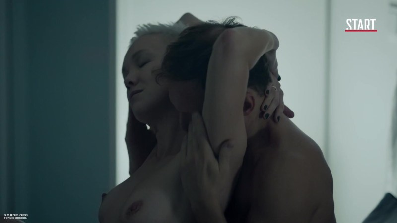 50 shades of gray bed scenes