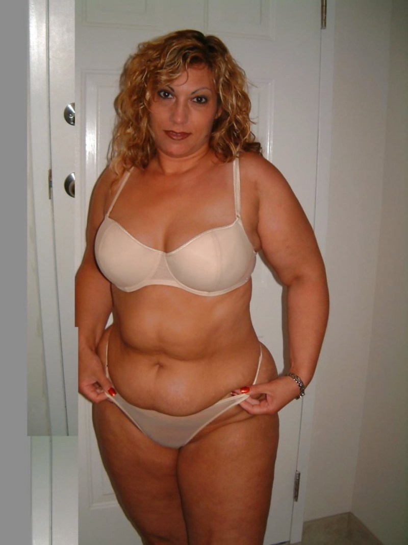 Mature in Panty and Bra Mature in Bra Private