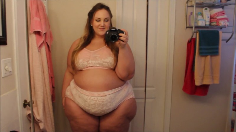 Fat women nudist