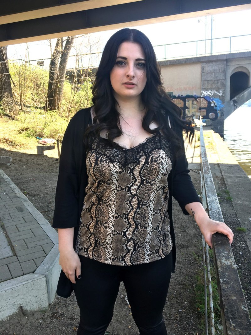 Bukkaki gangbang with redhead