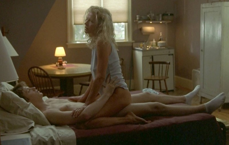 Kim Basinger naked in the film door in the floor