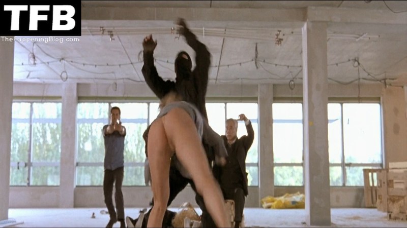 Emma SJOBERG in taxi 2