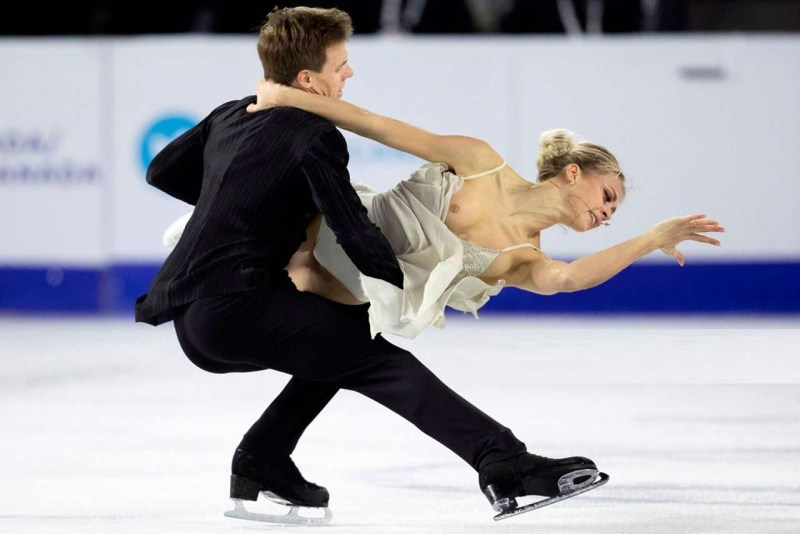 Elizaveta Tuktamysheva Maxim 2021