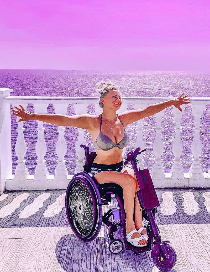 Ksenia Mishina Maxim