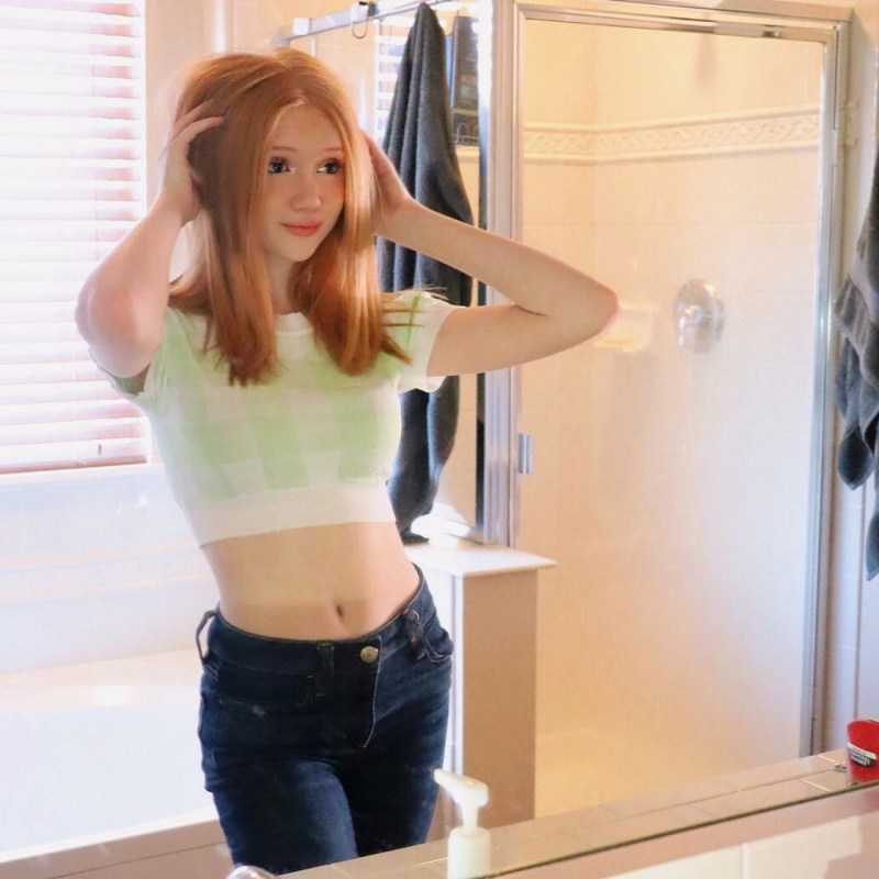 Juan Pablo Dee Pak and Kelly Brook