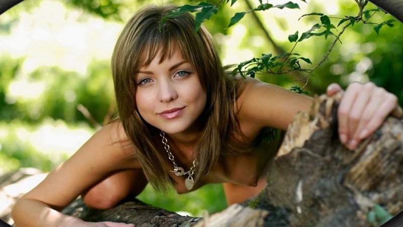 Naked Julia Amelina Anus