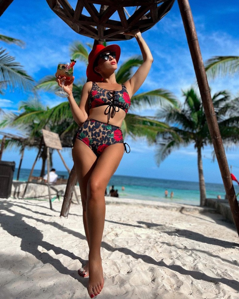 Ksenia Demidova photo in a swimsuit