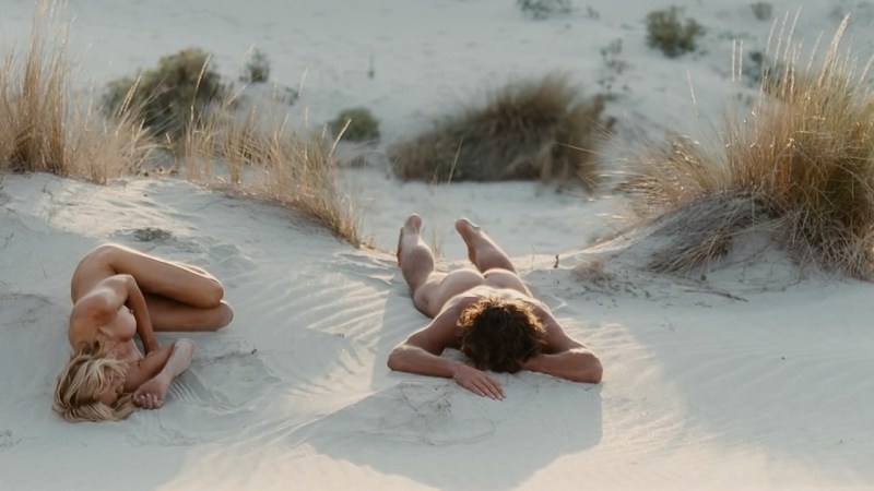 Naked actress Torry Higginson