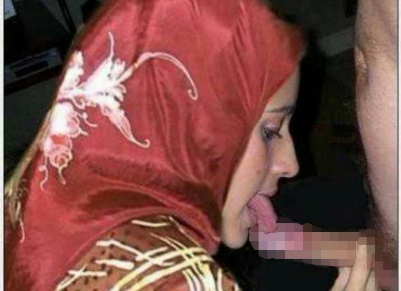 Cum in the mouth of a Muslim woman
