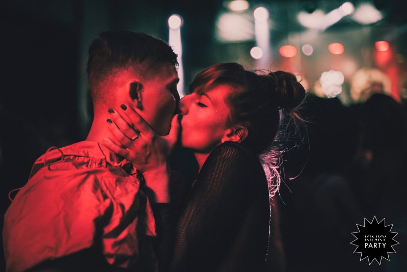 Kinks Pati telegrams