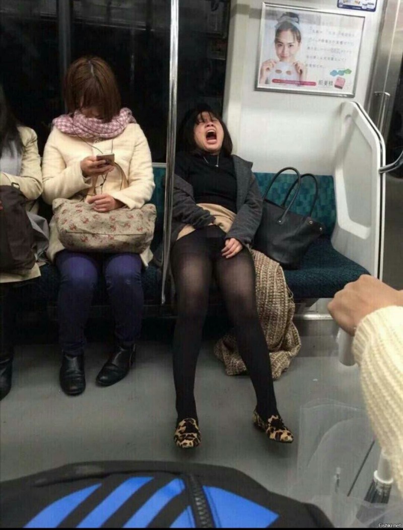 Japanese in public transport GIF
