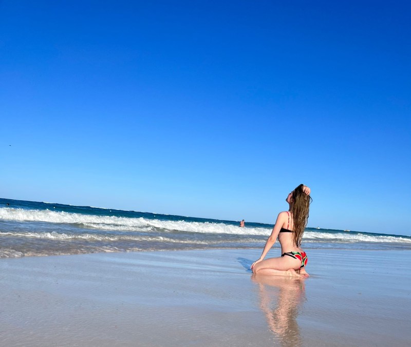 Hairy pussy is private