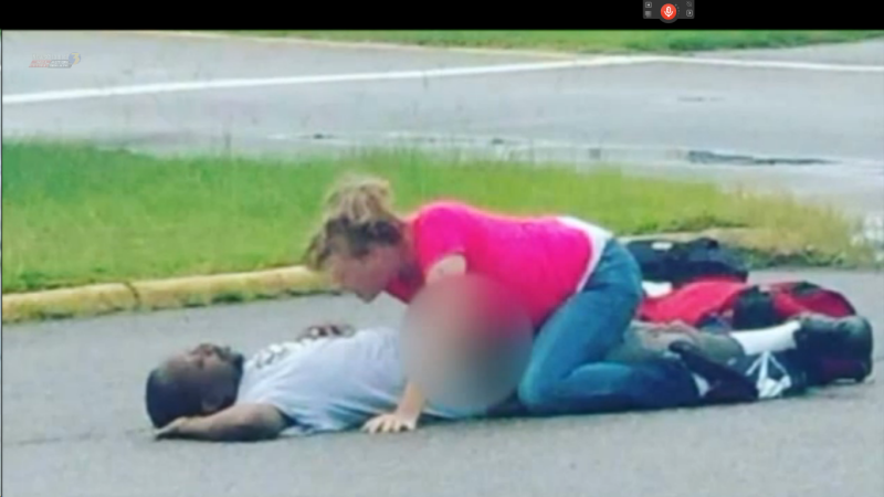 Press Drunk Tits amateur