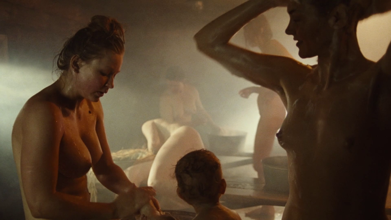 Actress Julia Peresild Nude