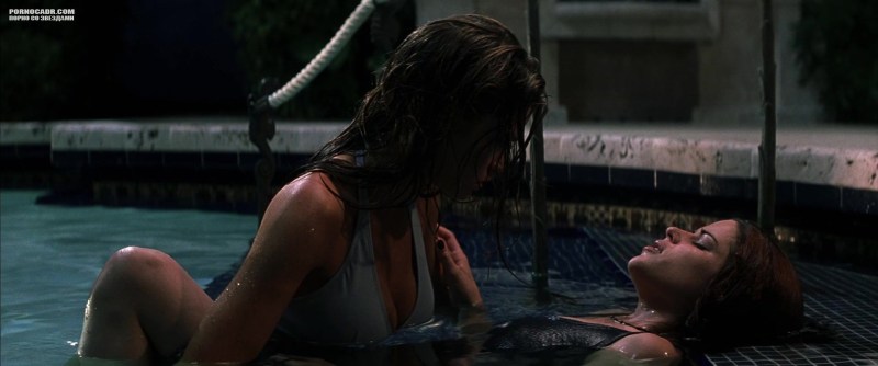 Denise Richards photo, erotica, mini, skirt