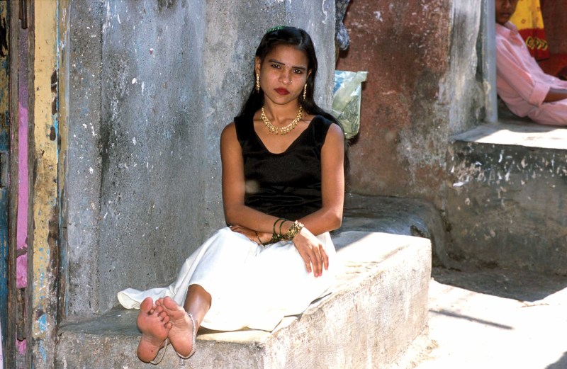 Indian women barefoot