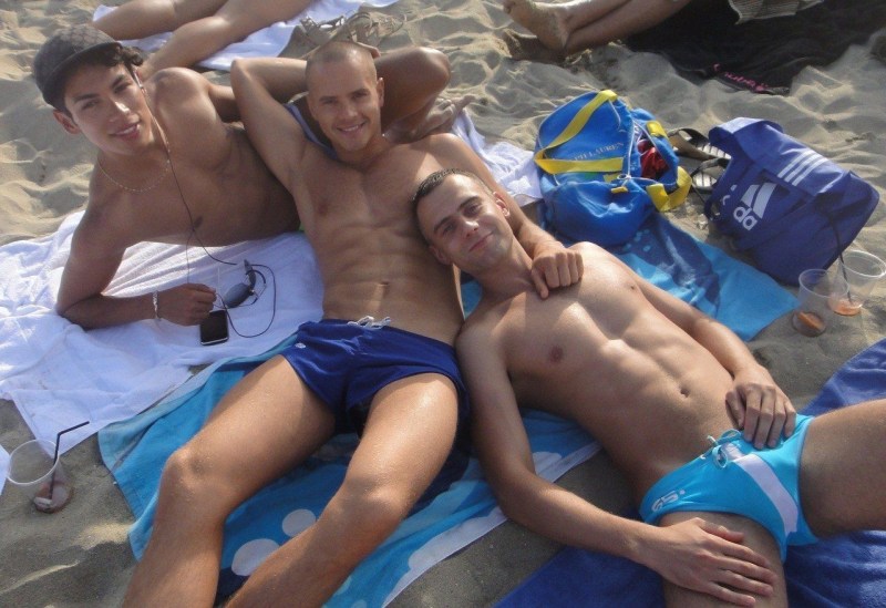 Video recordings boys