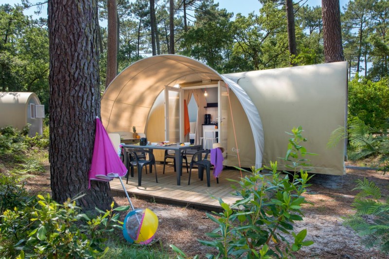 Of Camping Naturiste Colombier Preparat Naked