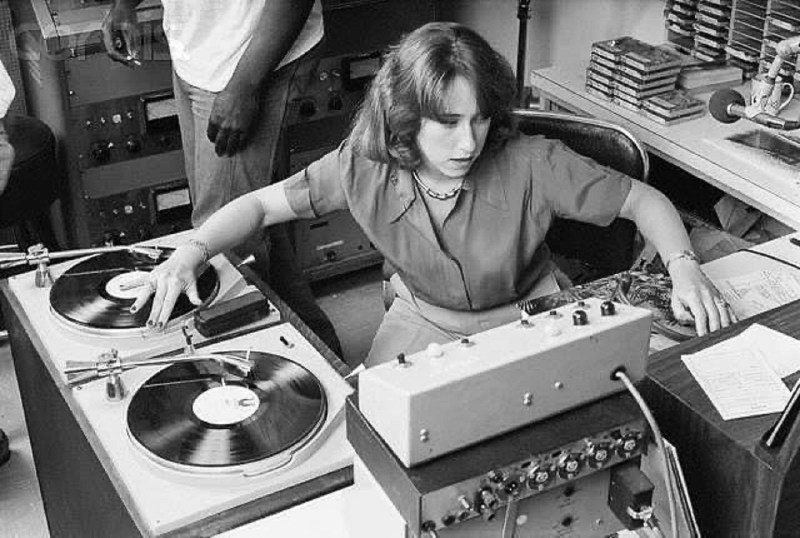 Mom Loves Outdoor Sex Russian actress