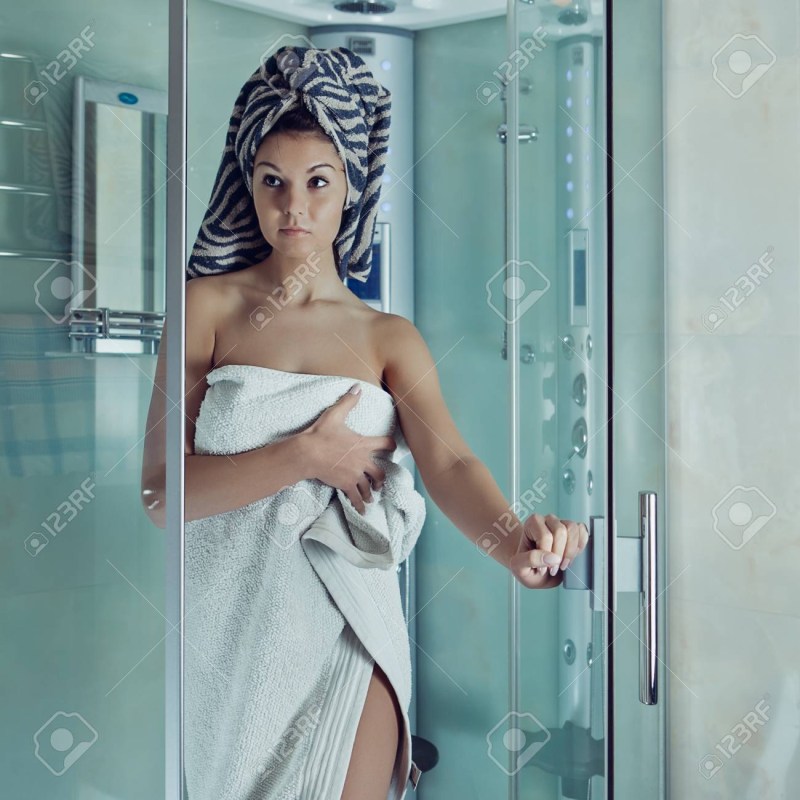 Woman gynecologist in gloves