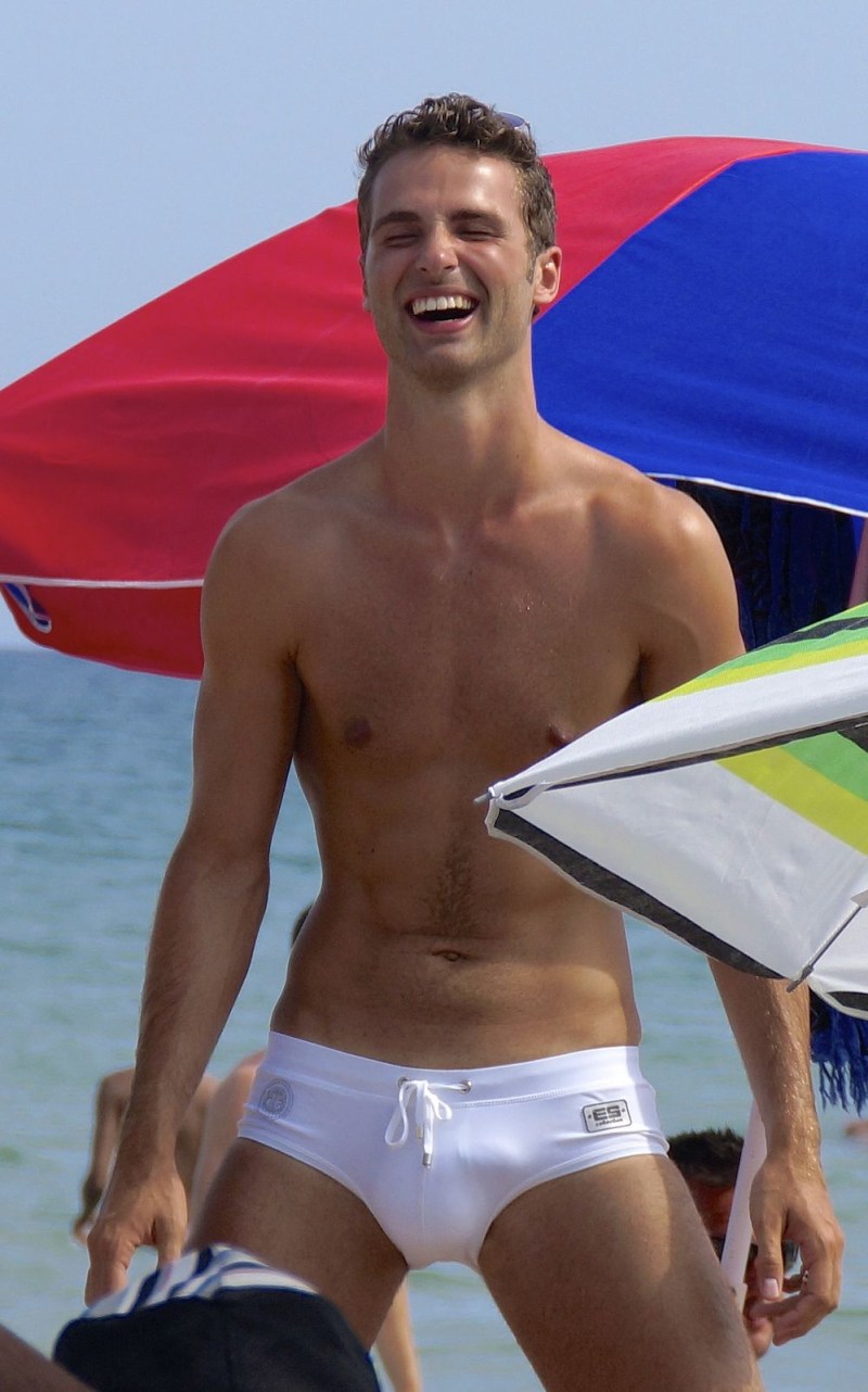 Ekaterina Vilkova in a swimsuit under water