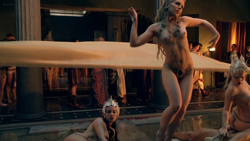 Lucy Lawless Naked in Spartak films