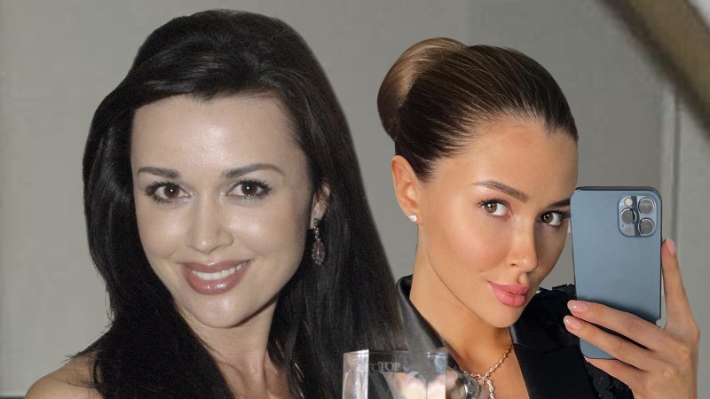 Tatyana Brukhunova in a swimsuit