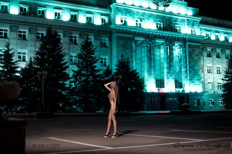Nude and the City Evgeny Nikonov