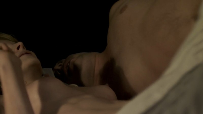 Lyons, Jennifer Naked