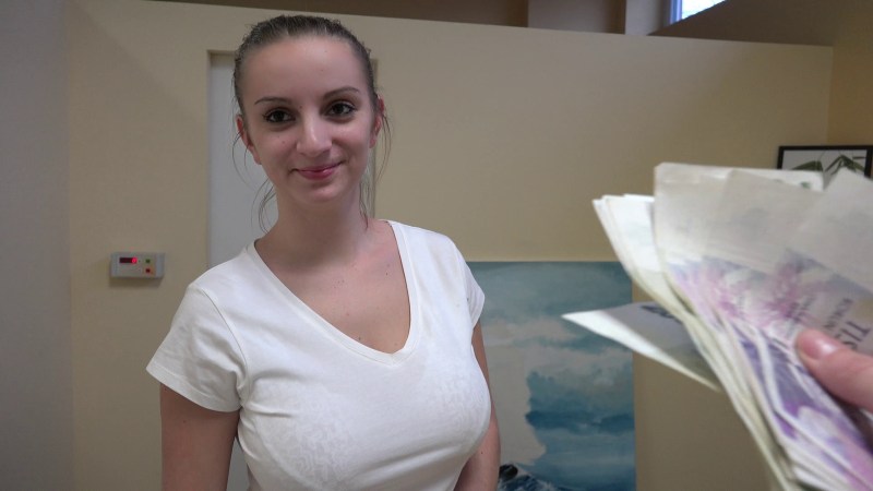 Publicagent Shy Brunette Has Sex in Toilet