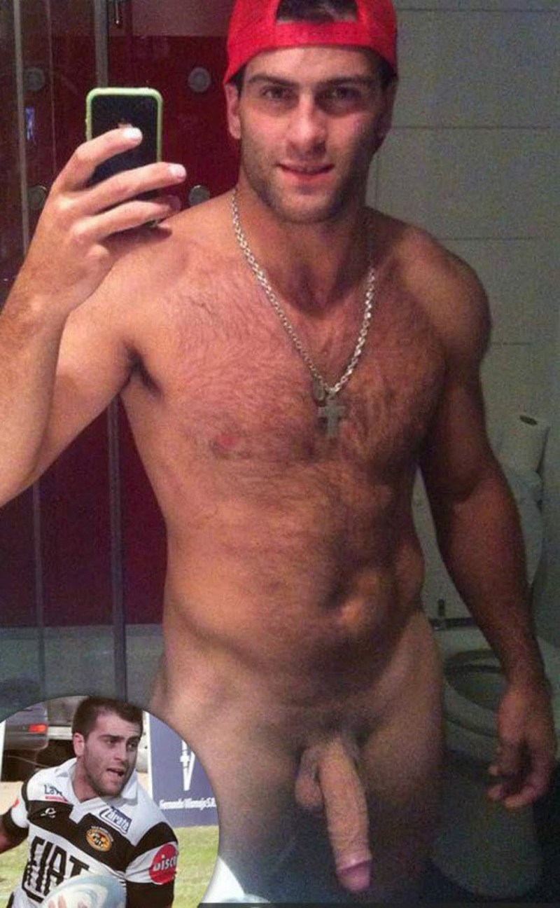 Naked British rugbyists