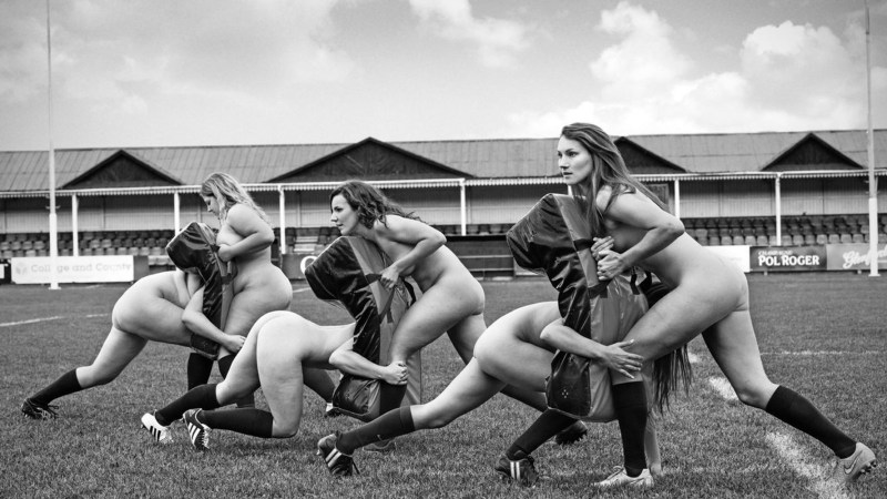Women's team of rugby undressed