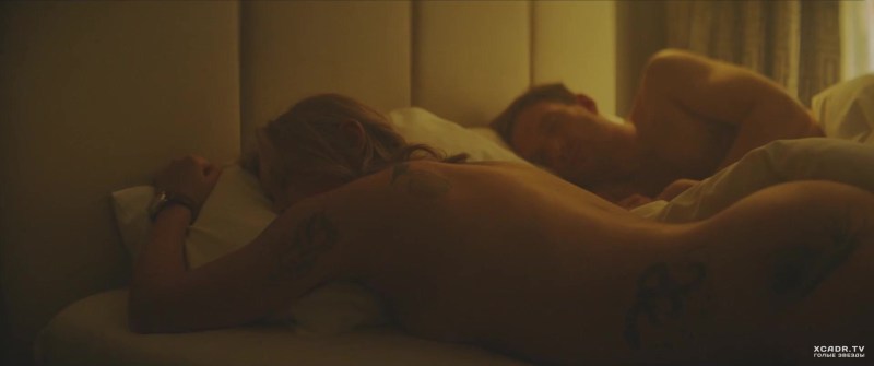 Actress Julia Peresyld Tits