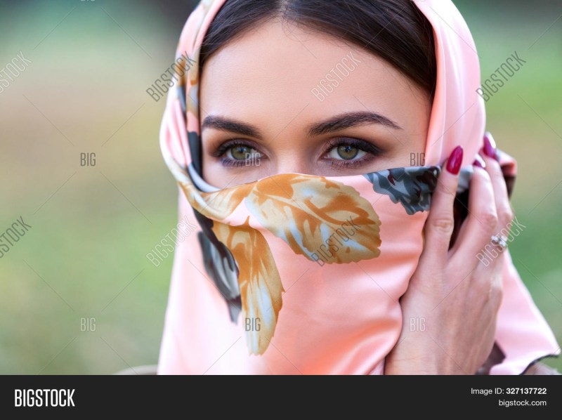 Fuck a Muslim in the ass